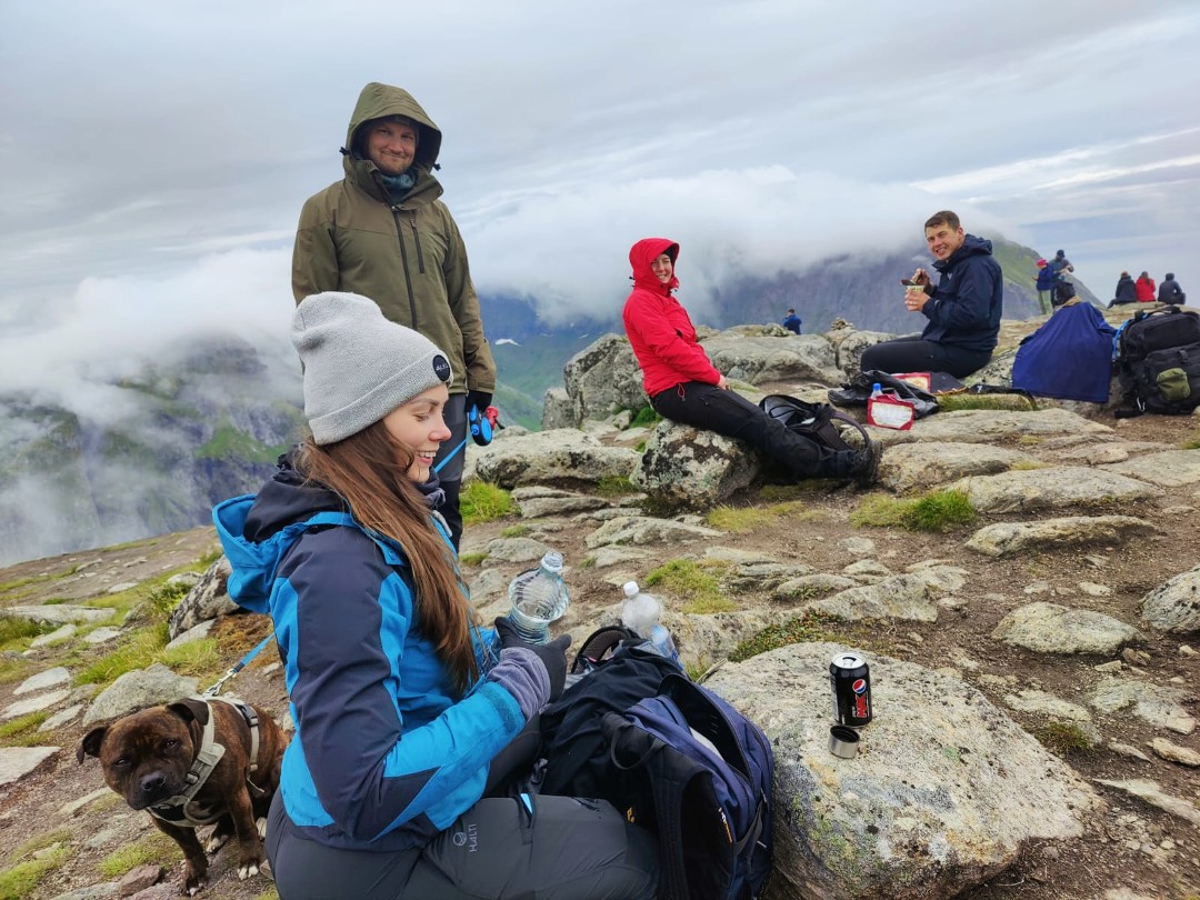 Lounastauko Rytenin huipulla