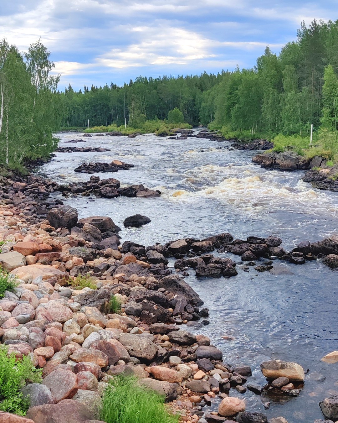 Vikaköngäs Rovaniemellä, mahtava yöpymispaikka ja vieressä kaunis koski