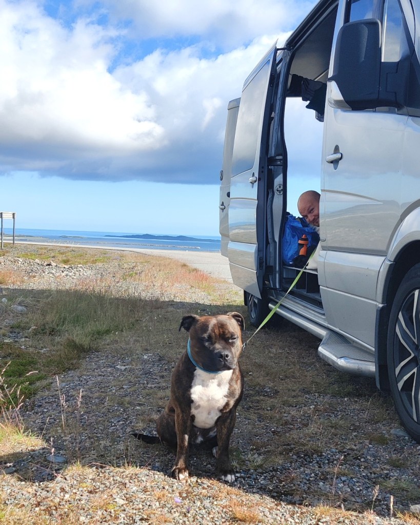 Vuoreijassa yövyttiin tienvieressä levähdyspaikalla