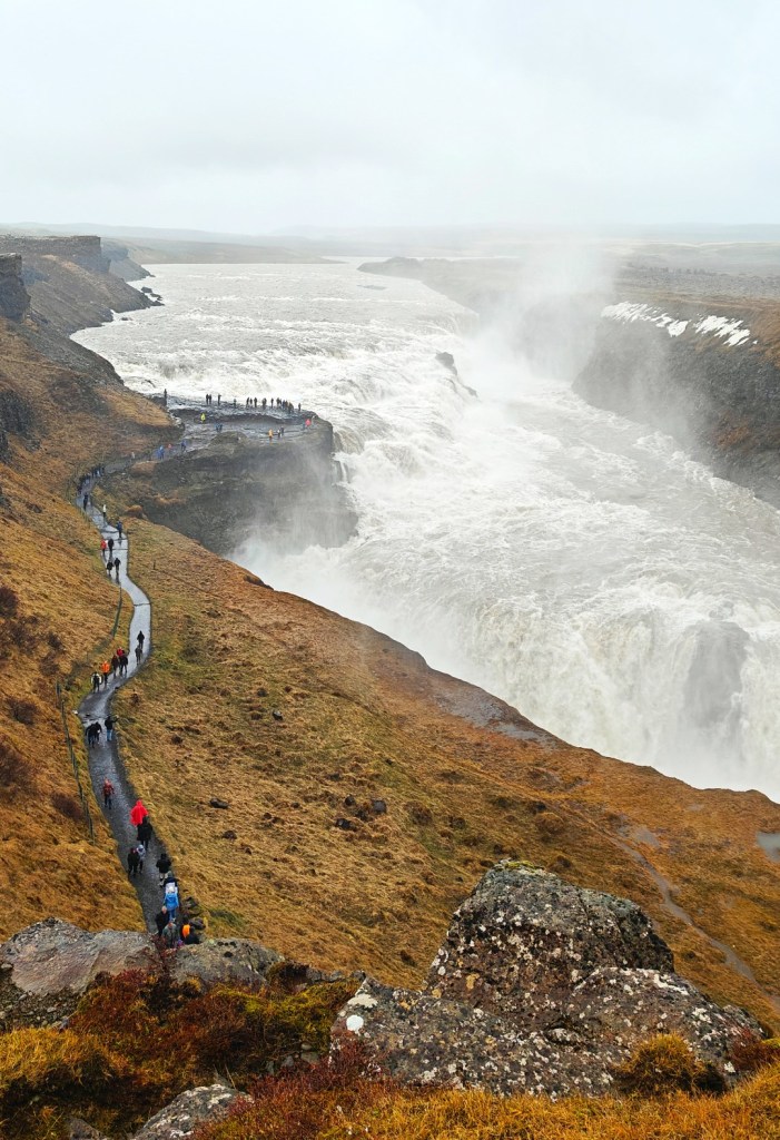 gullfoss vesiputous golden circle turistireitillä
