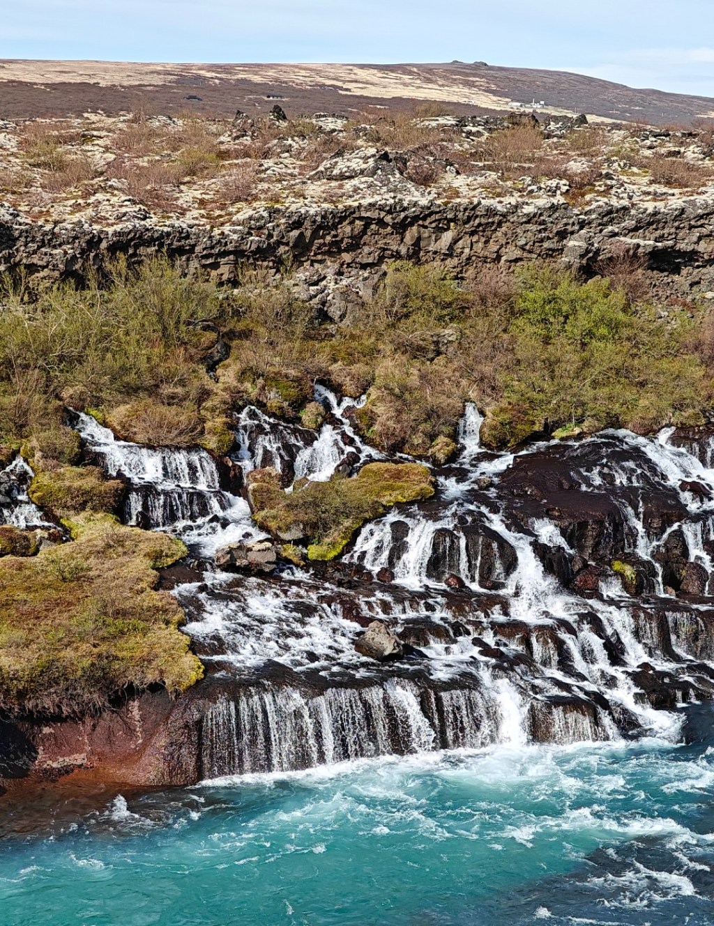 Grabrokargígar ja Hraunfossar